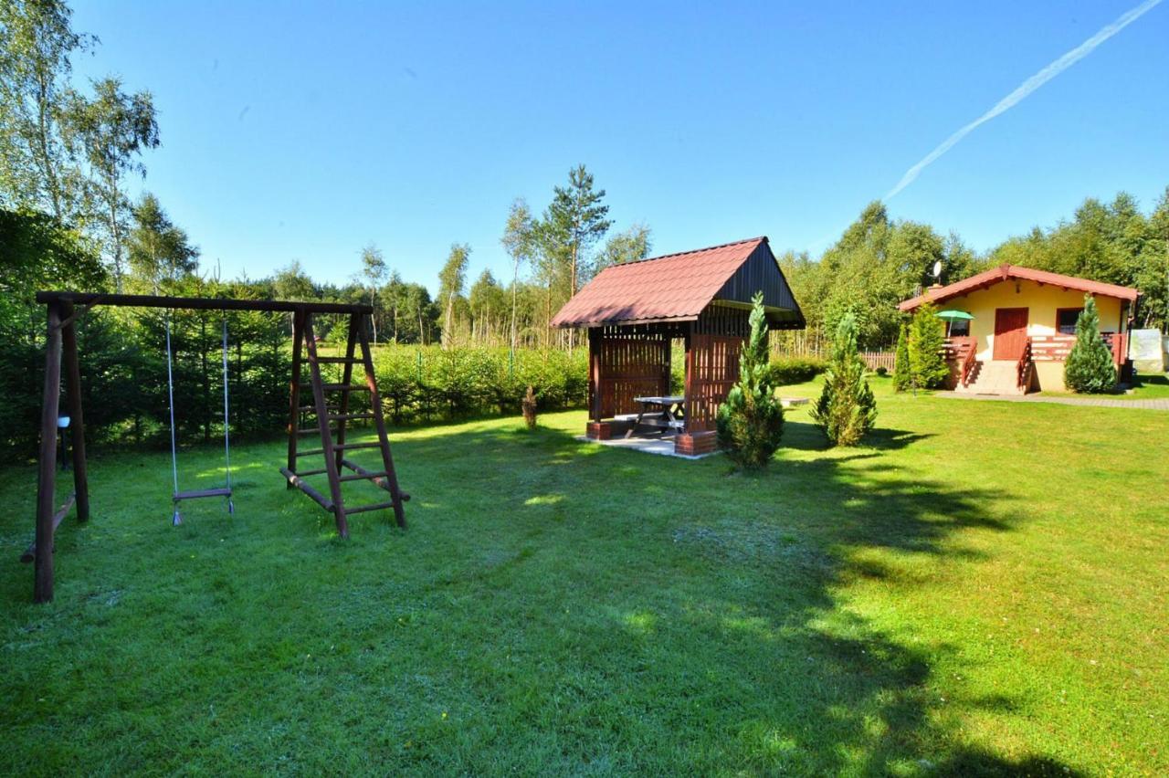 Holiday Home Close To The Lake Shore, Dabrowica Dabrowica  Exterior photo